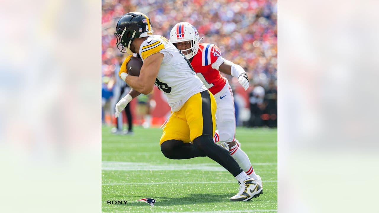 Patriots vs Steelers Week 3 action