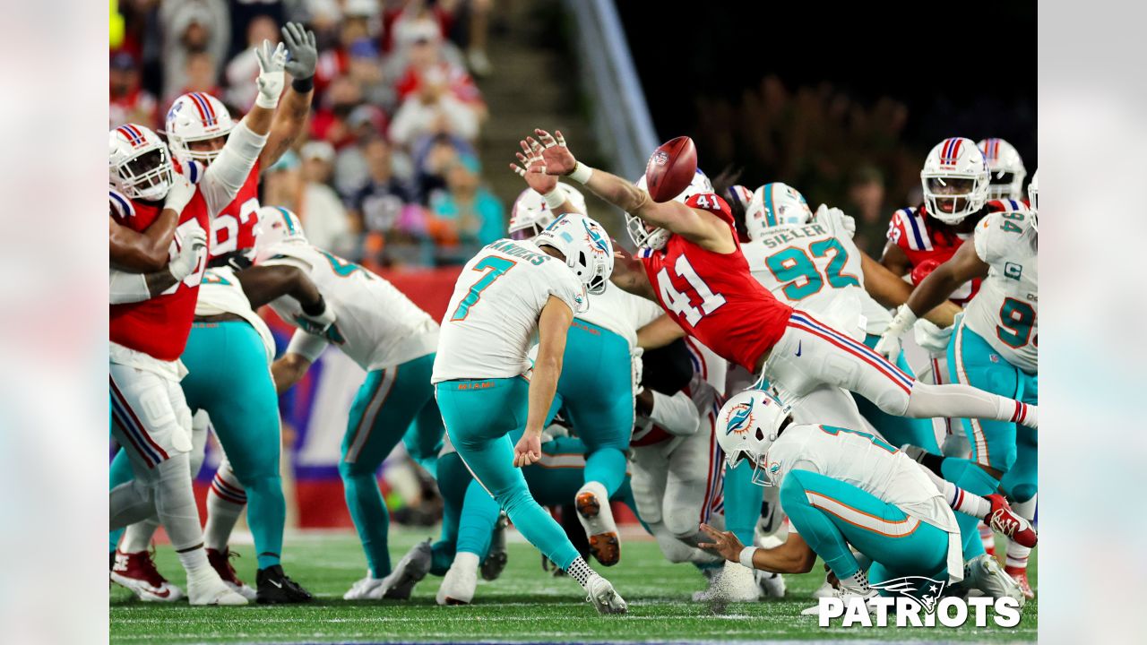 Patriots vs Dolphins Week 2 action